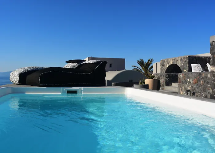 Elysian Santorini Villa