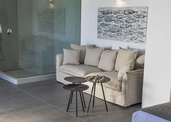 Elysian Santorini Villa *