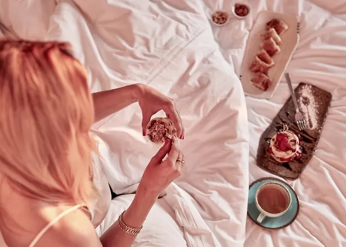 엘리시안 산토리니 이아