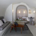 Elysian Santorini *