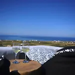 إليزيان سانتوريني أويا
