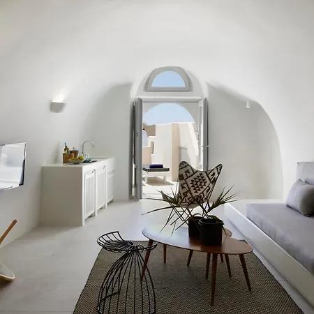 Elysian Santorini Villa