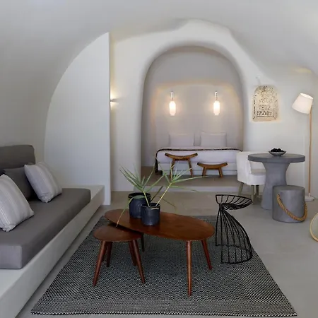 Elysian Santorini *