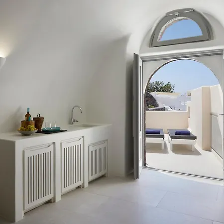 Elysian Santorini Oia (Santorini)