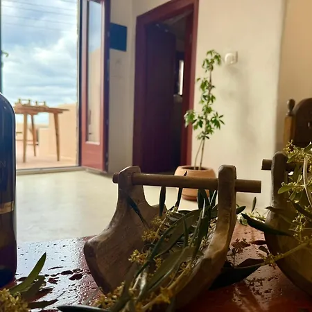 Elysian Santorini *