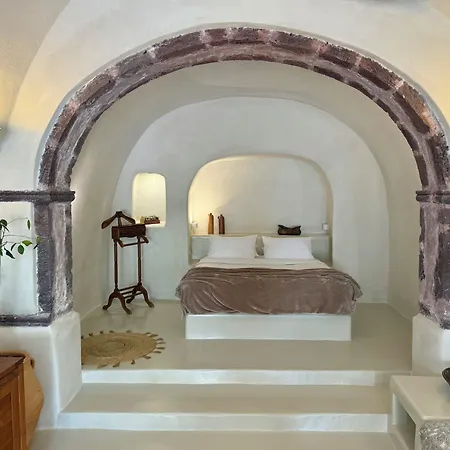 Elysian Santorini * אויה