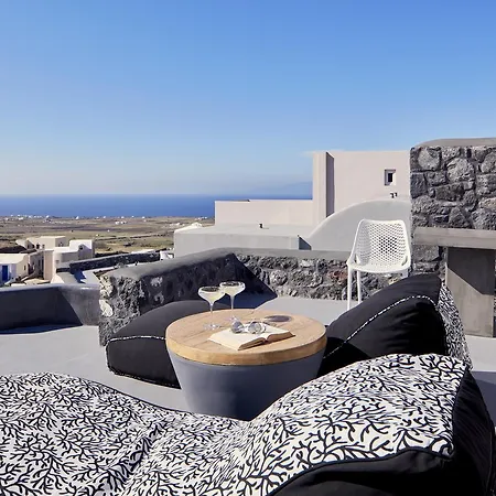 Elysian Santorini Villa