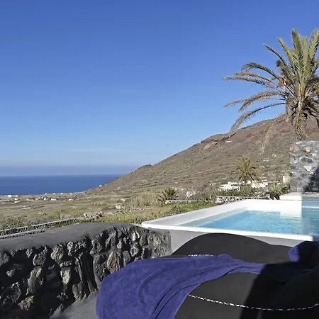 Elysian Santorini