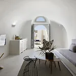 Elysian Santorini