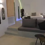 Elysian Santorini *
