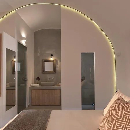Elysian Santorini Villa