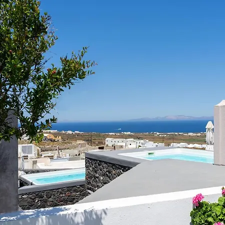 Elysian Santorini Oia