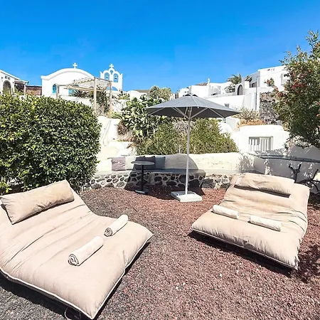 Elysian Santorini Oia